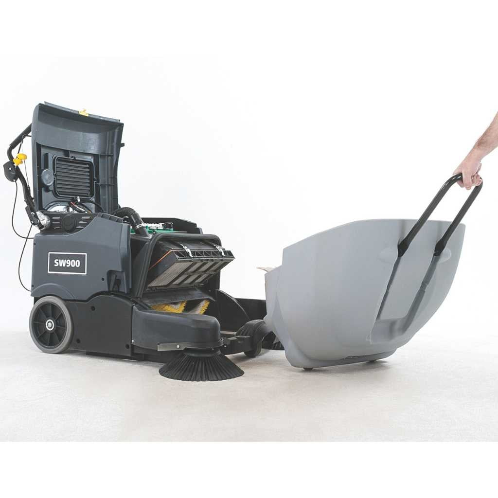 Masina de maturat cu acumulator, SW900 84B - 825/1050mm, 60 litri - Nilfisk-9084110010
