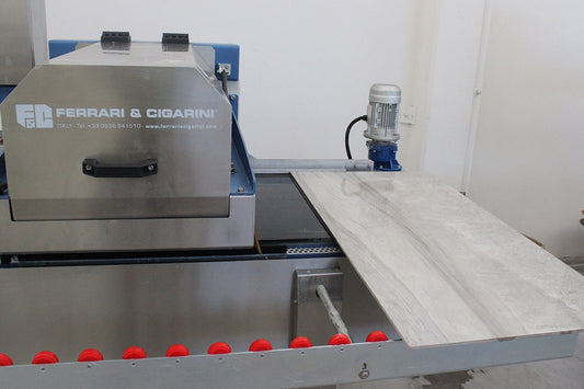 Masina de taiat profesionala TMX 650/1 ROBUSTUS - 6x disc 300mm, grosime max. 30mm - Ferrari&Cigarini